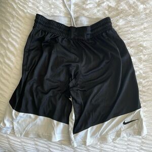 Nike drift basketball shorts
